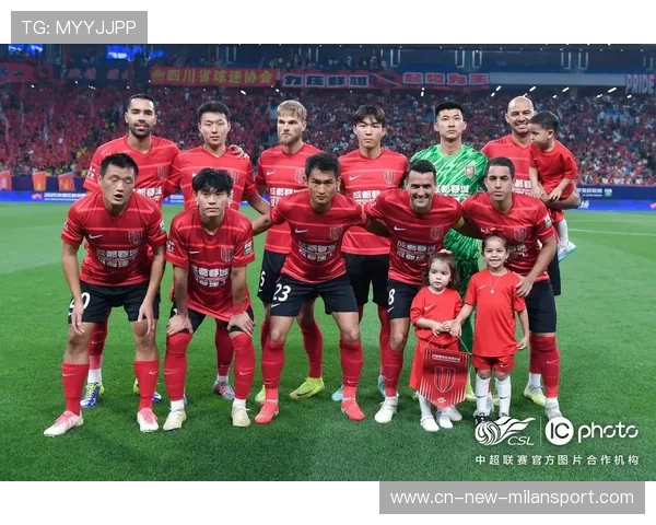 成都蓉城凭借“零罚分”身份跃居争冠头号热门，费利佩热身赛状态爆表